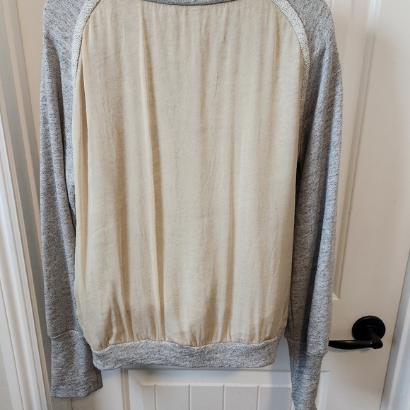 Sundance Colorblock Silk Woven Inset Longsleeve Top Size M Excellent Condition - Picture 8 of 8